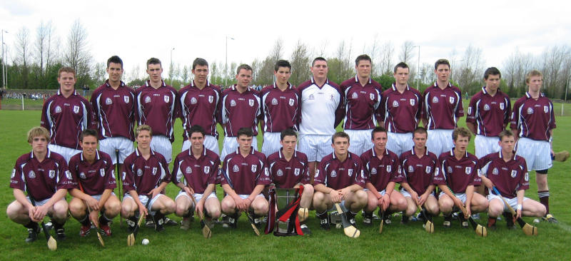 ../Images/FCJ All Ireland Colleges Hurling Winners With Cup 1.jpg